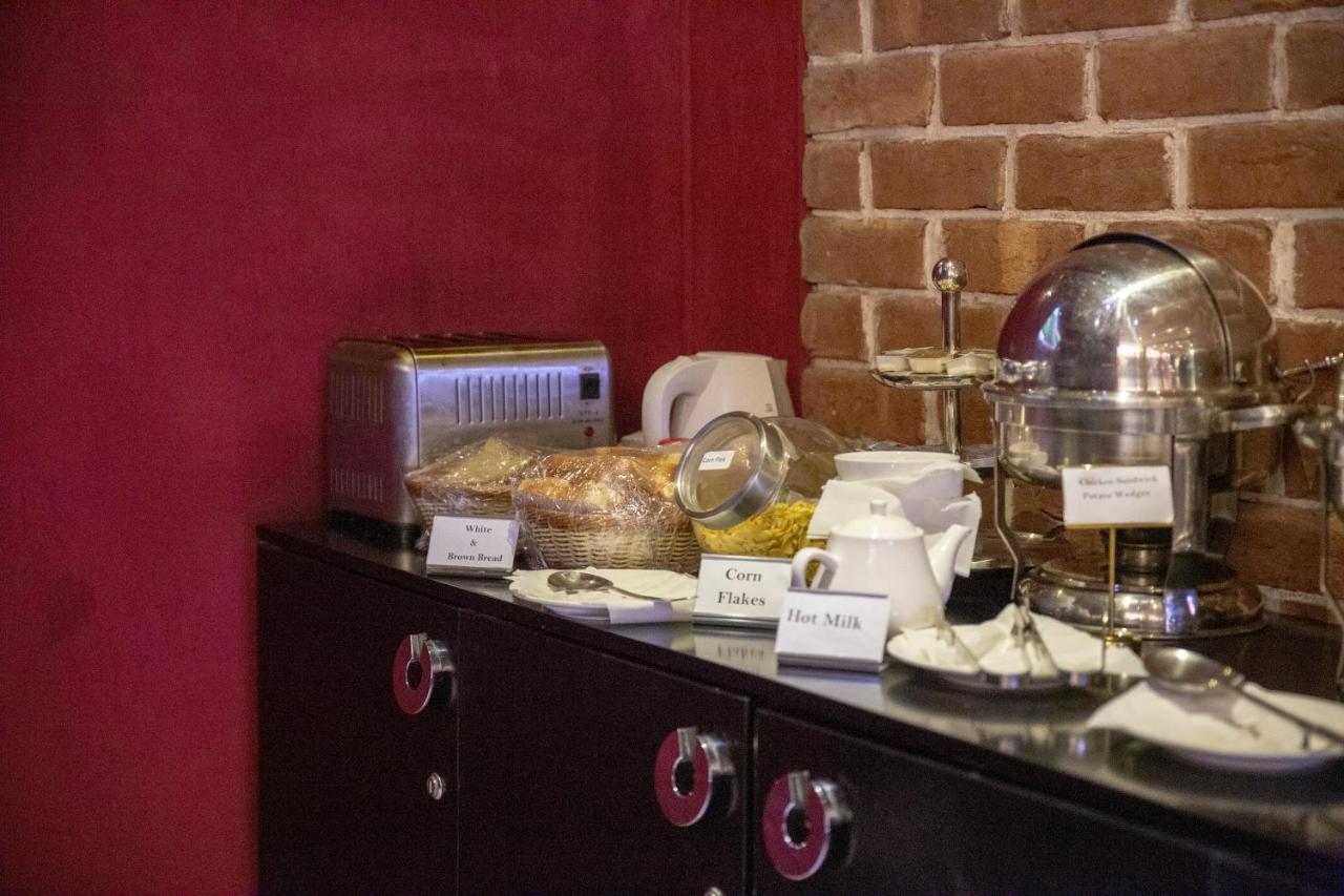 Lahore Continental Hotel Eksteriør bilde